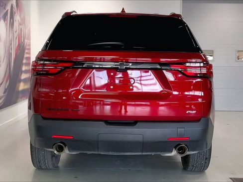 Used 2023 Chevrolet Traverse RS image 5
