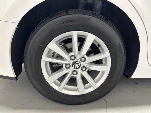 Used 2026 Toyota Camry LE FWD image 65
