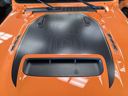 New 2025 Jeep Wrangler Unlimited Rubicon 392 image 7