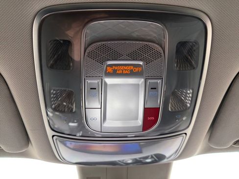 Used 2025 Genesis GV80 2.5T Standard image 21