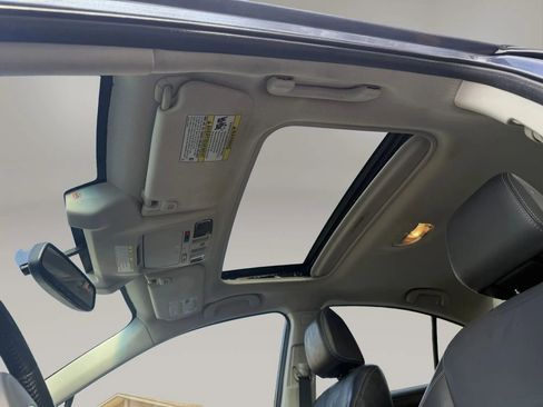 Used 2016 Subaru Legacy 3.6R Limited image 21