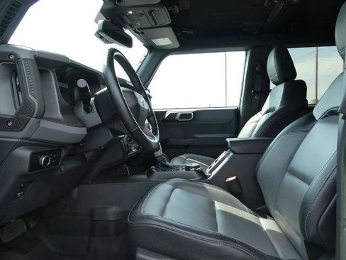 Certified 2024 Ford Bronco Everglades image 21