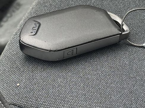 Used 2025 Kia K4 LXS image 27