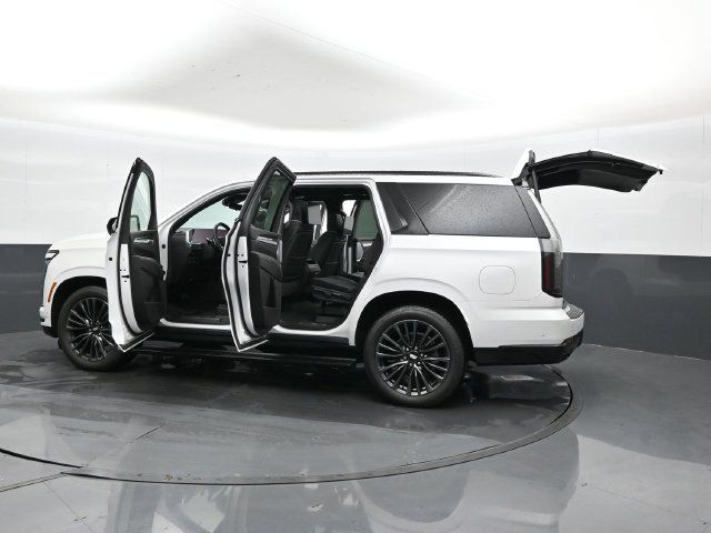 Used 2025 Cadillac Escalade Sport Platinum AWD/4WD image 55
