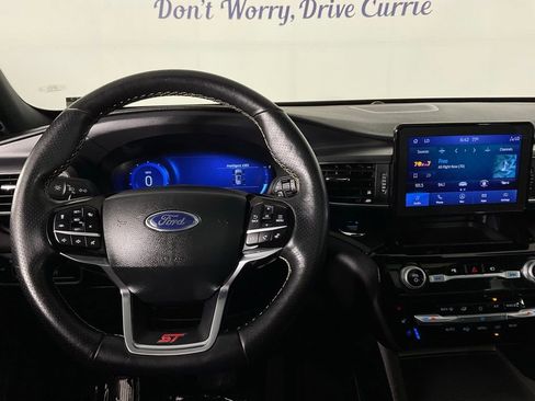 Used 2023 Ford Explorer ST w/ Equipment Group 401A AWD/4WD image 17