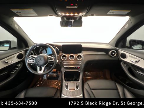 Certified 2022 Mercedes-Benz GLC 300 image 9