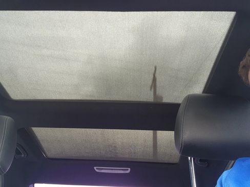 Used 2014 Mercedes-Benz E 350 4MATIC Sedan image 21