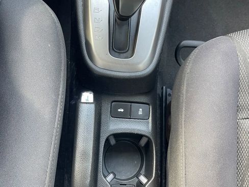 Used 2019 Chevrolet Sonic LT image 23