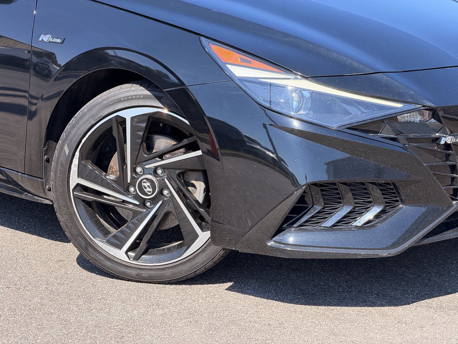 Used 2023 Hyundai Elantra N Line FWD image 3