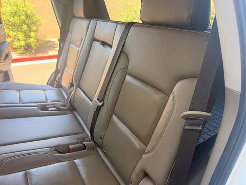 Used 2017 Chevrolet Tahoe LT w/ Luxury Package AWD/4WD image 43