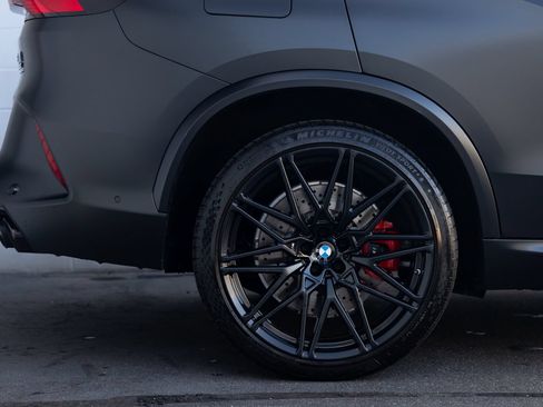 Used 2024 BMW X5 M Competition w/ Executive Package AWD/4WD image 21