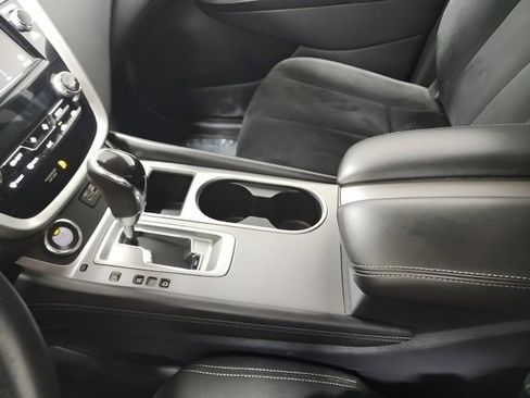 Used 2020 Nissan Murano SV AWD/4WD image 31