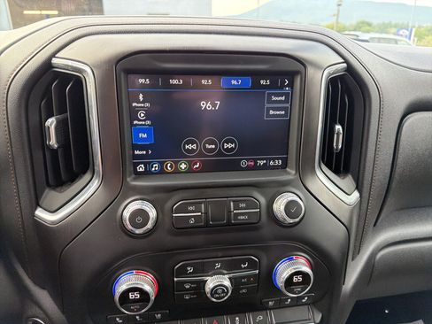 Used 2022 GMC Sierra 2500 AT4 AWD/4WD image 25