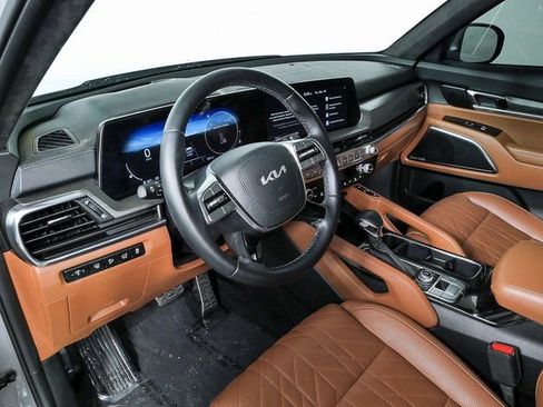 Used 2025 Kia Telluride SX Prestige X-Line image 5