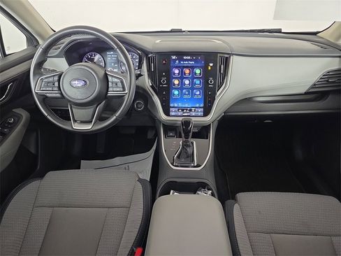 Used 2025 Subaru Outback Premium image 15