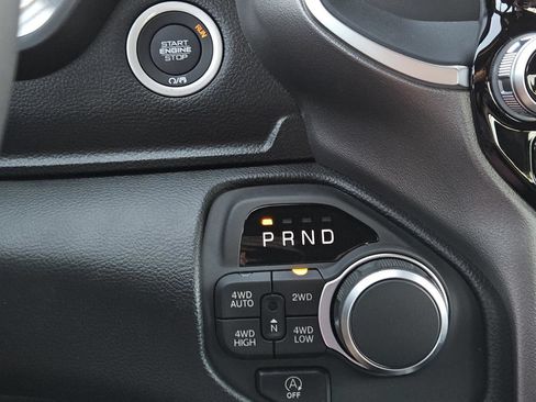 New 2026 RAM 1500 Lone Star AWD/4WD image 14