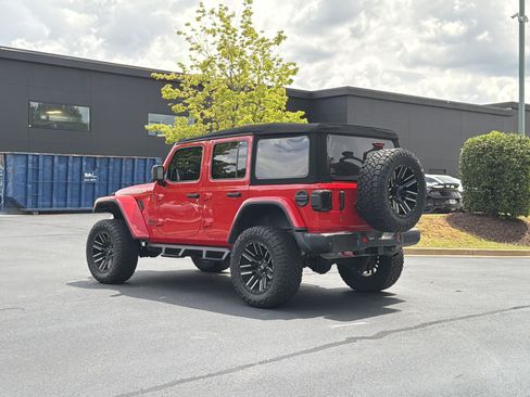Used 2019 Jeep Wrangler Unlimited Rubicon AWD/4WD image 15