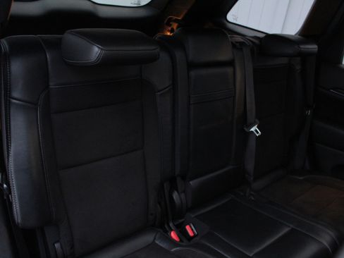 Used 2020 Jeep Grand Cherokee SRT w/ Trailer Tow Group IV image 45