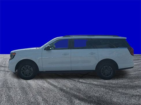 New 2025 Ford Expedition Max Active image 7