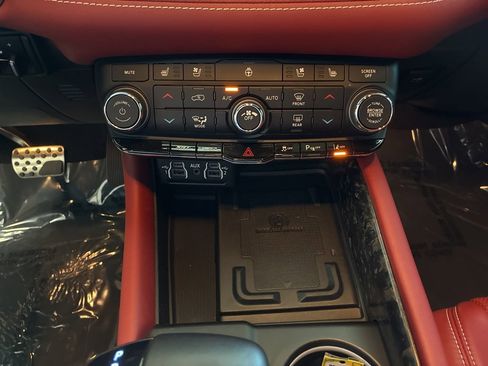 Used 2023 Dodge Durango SRT image 18
