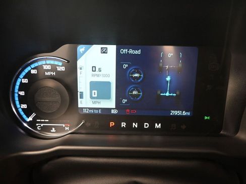 Used 2023 Ford Bronco Badlands w/ Sasquatch Package AWD/4WD image 22