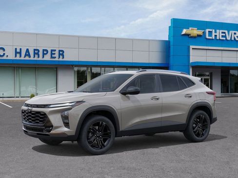 New 2026 Chevrolet Trax ACTIV w/ Sunroof Package image 2