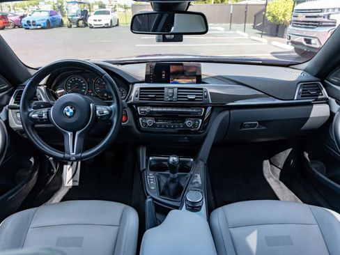 Used 2020 BMW M4 Coupe w/ Competition Package RWD image 15