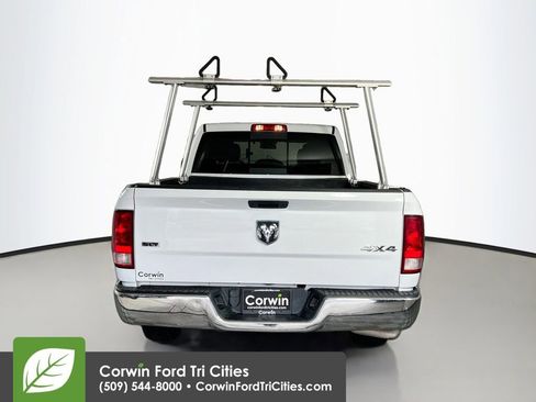 Used 2020 RAM 1500 Classic SLT AWD/4WD image 13