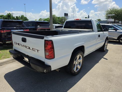 Used 2007 Chevrolet Silverado 1500 W/T RWD image 4