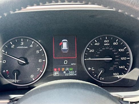 Certified 2023 Subaru Outback Limited AWD/4WD image 10