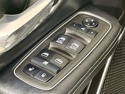 Used 2022 RAM 1500 Laramie image 18