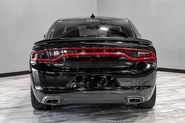 Used 2017 Dodge Charger R/T RWD image 12
