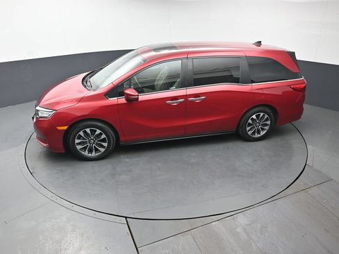Used 2024 Honda Odyssey EX-L image 38