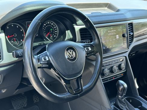 Used 2019 Volkswagen Atlas SE FWD image 26