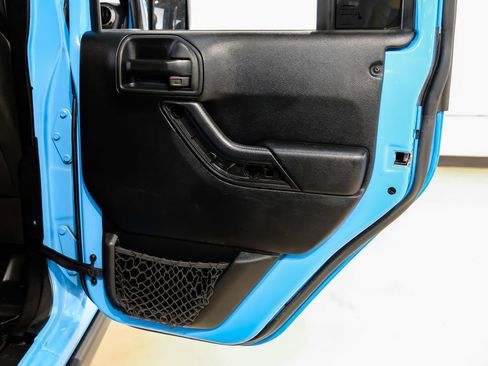 Used 2017 Jeep Wrangler Unlimited Sport AWD/4WD image 41