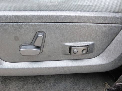 Used 2018 RAM 1500 Big Horn AWD/4WD image 26