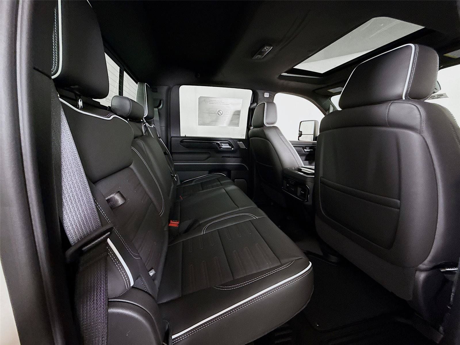 New 2026 GMC Sierra 2500 AT4X AWD/4WD image 22