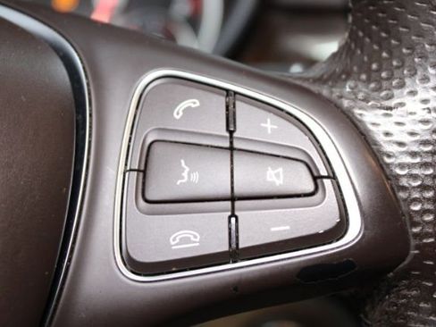 Used 2019 Mercedes-Benz GLS 450 4MATIC image 17