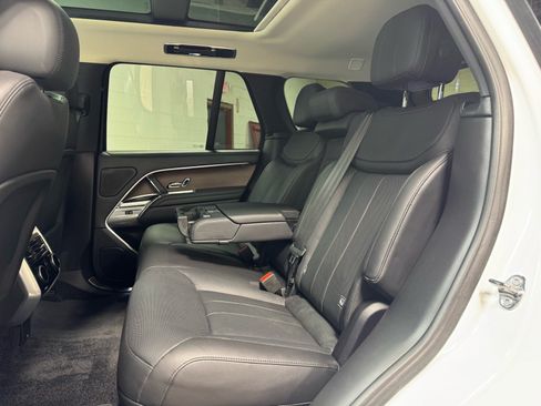Used 2024 Land Rover Range Rover SE AWD/4WD image 27