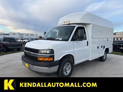 New 2025 Chevrolet Express 3500 w/ Power Convenience Package
