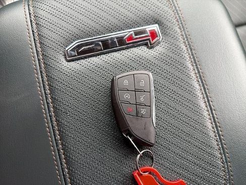 Used 2025 GMC Yukon XL AT4 w/ Premium Trailering Package image 30