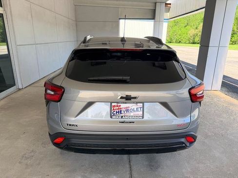 New 2026 Chevrolet Trax RS w/ Driver Confidence Package FWD image 8