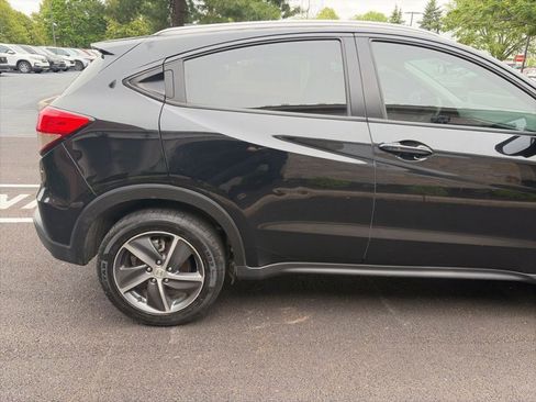 Used 2022 Honda HR-V EX image 7