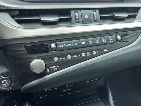 Used 2021 Lexus ES 350 w/ Premium Package image 30