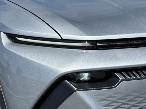 Used 2026 Chevrolet Equinox EV LT w/ Comfort Package image 41