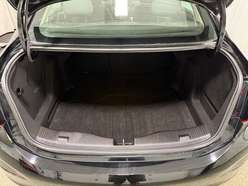 Used 2018 Chevrolet Cruze LT w/ Convenience Package FWD image 9