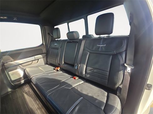Certified 2025 Ford F450 Platinum w/ FX4 Off-Road Package image 13