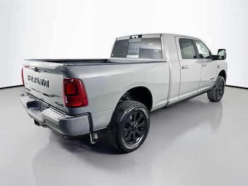 New 2026 RAM 2500 Laramie AWD/4WD image 7