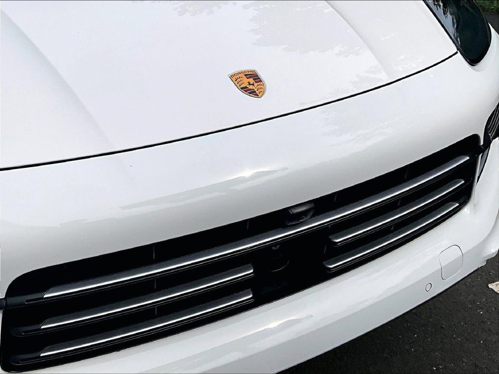 Certified 2023 Porsche Cayenne AWD/4WD image 32