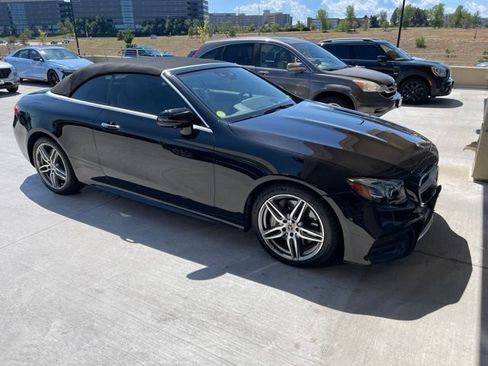 Used 2018 Mercedes-Benz E 400 4MATIC Cabriolet image 2